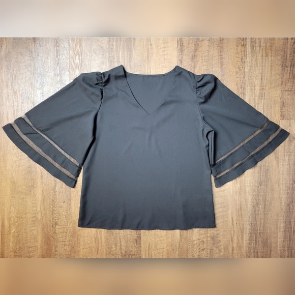 Tops - Bell sleeve top